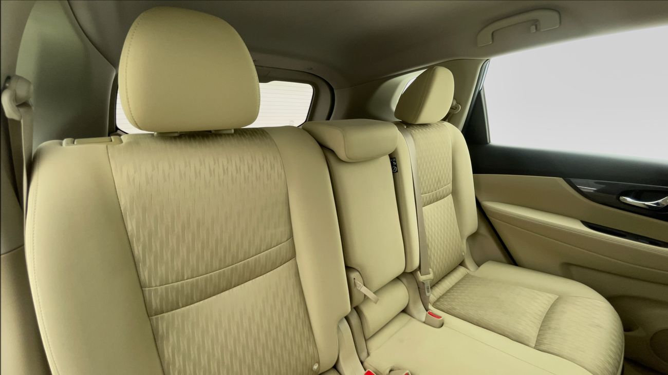 نيسان إكس تريل S 2.5 | بدون دفعة مقدمة | اختبار القيادة في المنزل