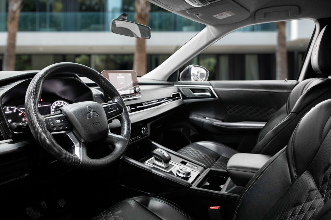 Mitsubishi Outlander Outlander Prime Edition | 1,861 P.M | 0% Downpayment | AGENCY WARRANTY