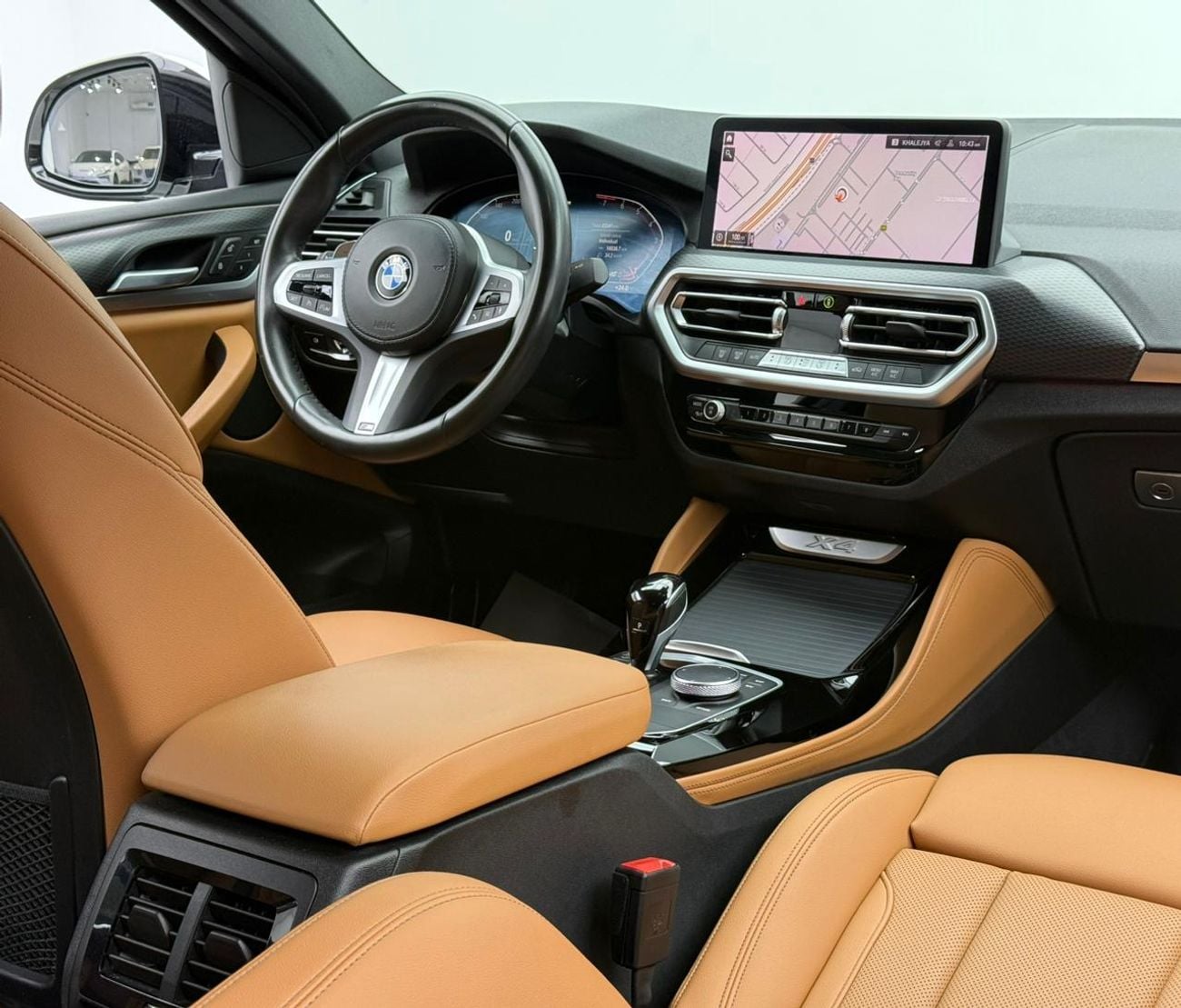 BMW X4 2022 BMW X4 xDrive30i M-Sport Pro, 2027 BMW Warranty + Service Pack, Very Low Km, Fully Loaded, GCC