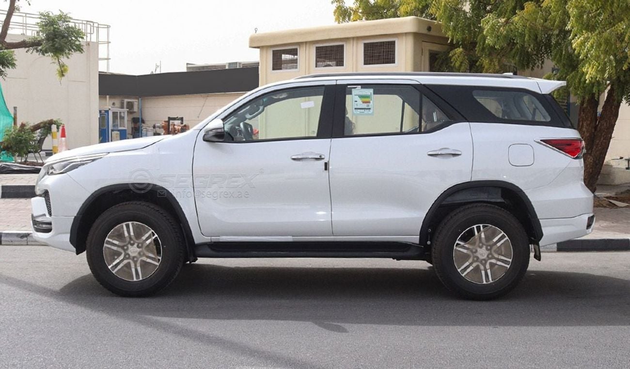 تويوتا فورتونر 2025 Model Toyota Fortuner, 2.7L Petrol 4WD 6A/T