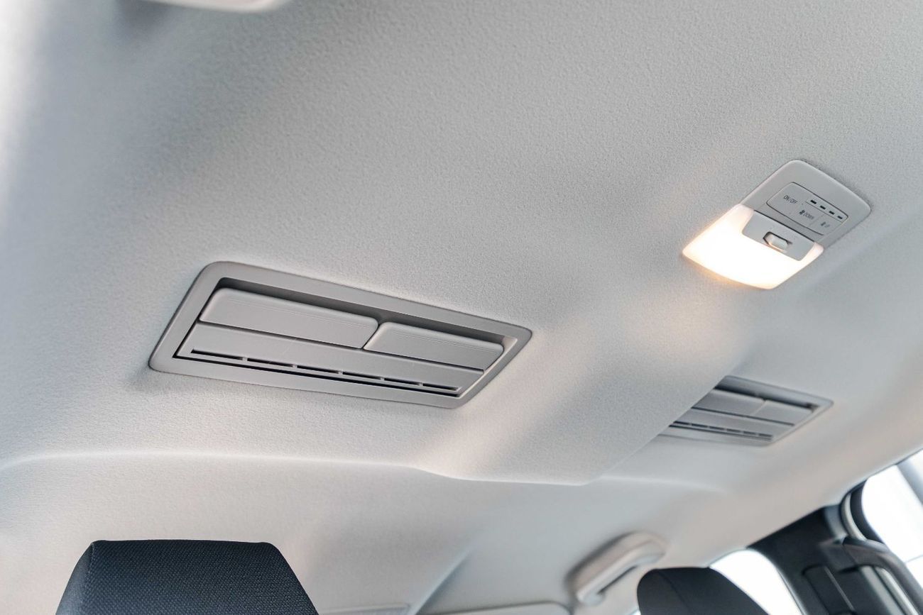 ميتسوبيشي L200 2025 Mitsubishi L200 GLS 2.4L - Manual - White Inside Black | Export Only