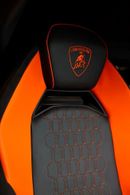 لامبورغيني ريفويلتو Lamborghini Revuelto | Finance available