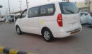 Hyundai H-1 HYUNDAI H1 WHITE KHALJJE NO PIANT NO ACCIDENT FULL OPTION