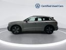 فولكس واجن طوارق Touareg R-Line + 3L | Ex-Demo | Leeds 21" Black Alloys | Varenna Leather | Premium R-Line Specificat
