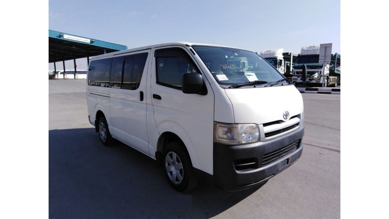 Toyota Hiace TOYOTA HIACE RIGHT HAND DRIVE (PM1106)