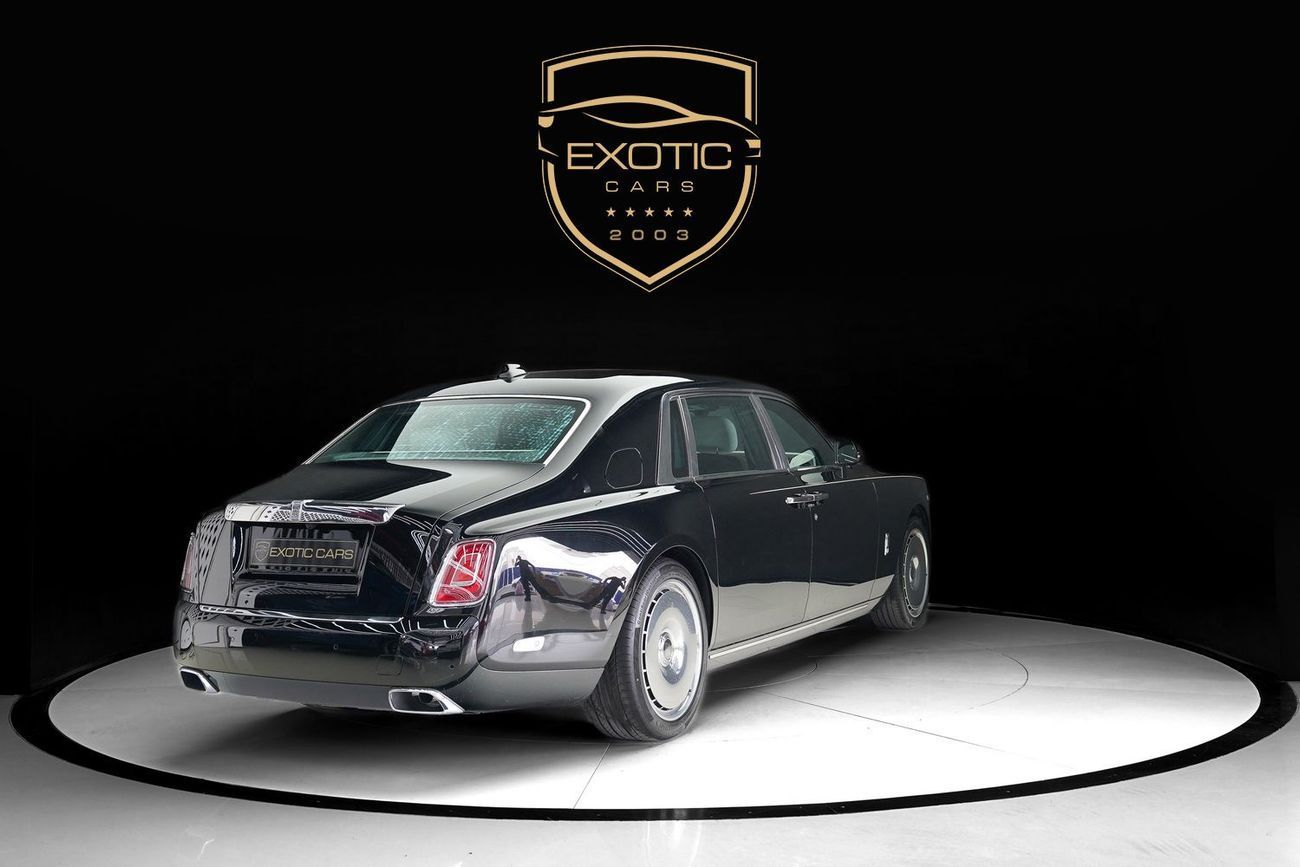 Rolls Royce Phantom EWB