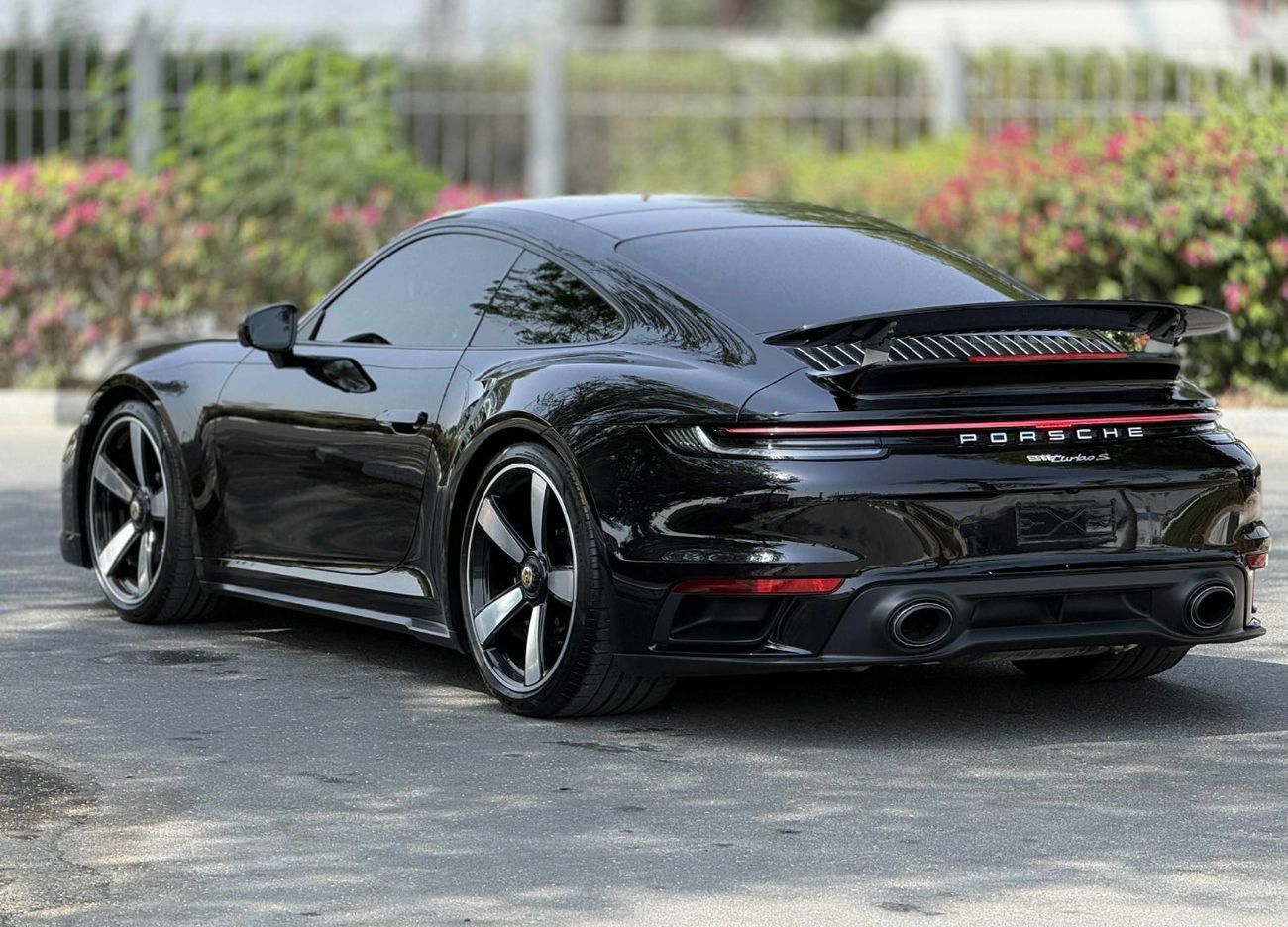 بورش 911 Turbo S 3.8L (640 HP) Coupe