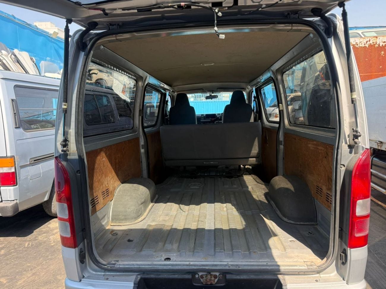 تويوتا هاياس