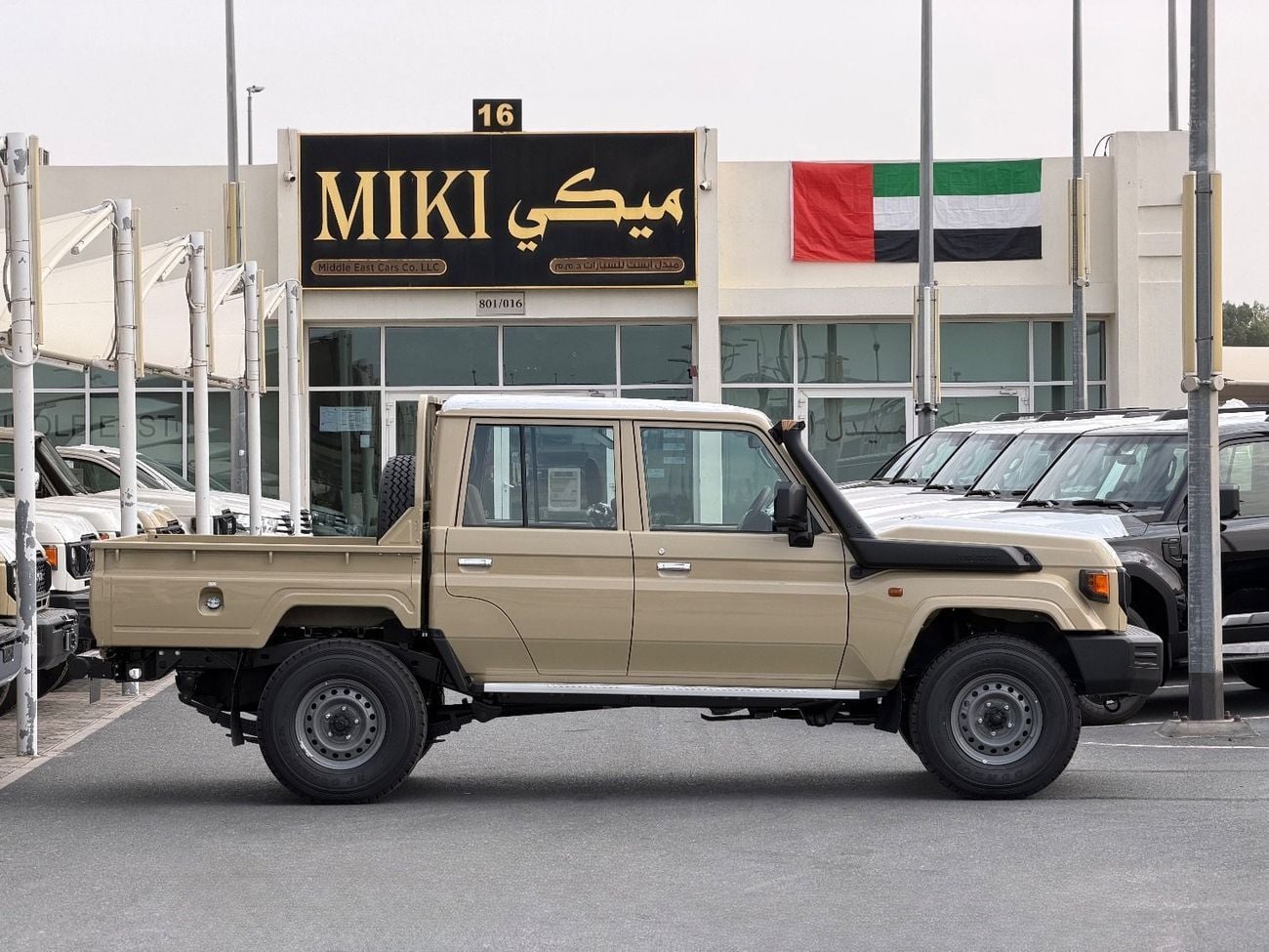 تويوتا لاند كروزر بيك آب Double Cab Std 4.0L