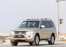 ميتسوبيشي باجيرو GLS 3.8L Mitsubishi Pajero 2014 3.8L full option v6 GCC accident-free in excellent condition