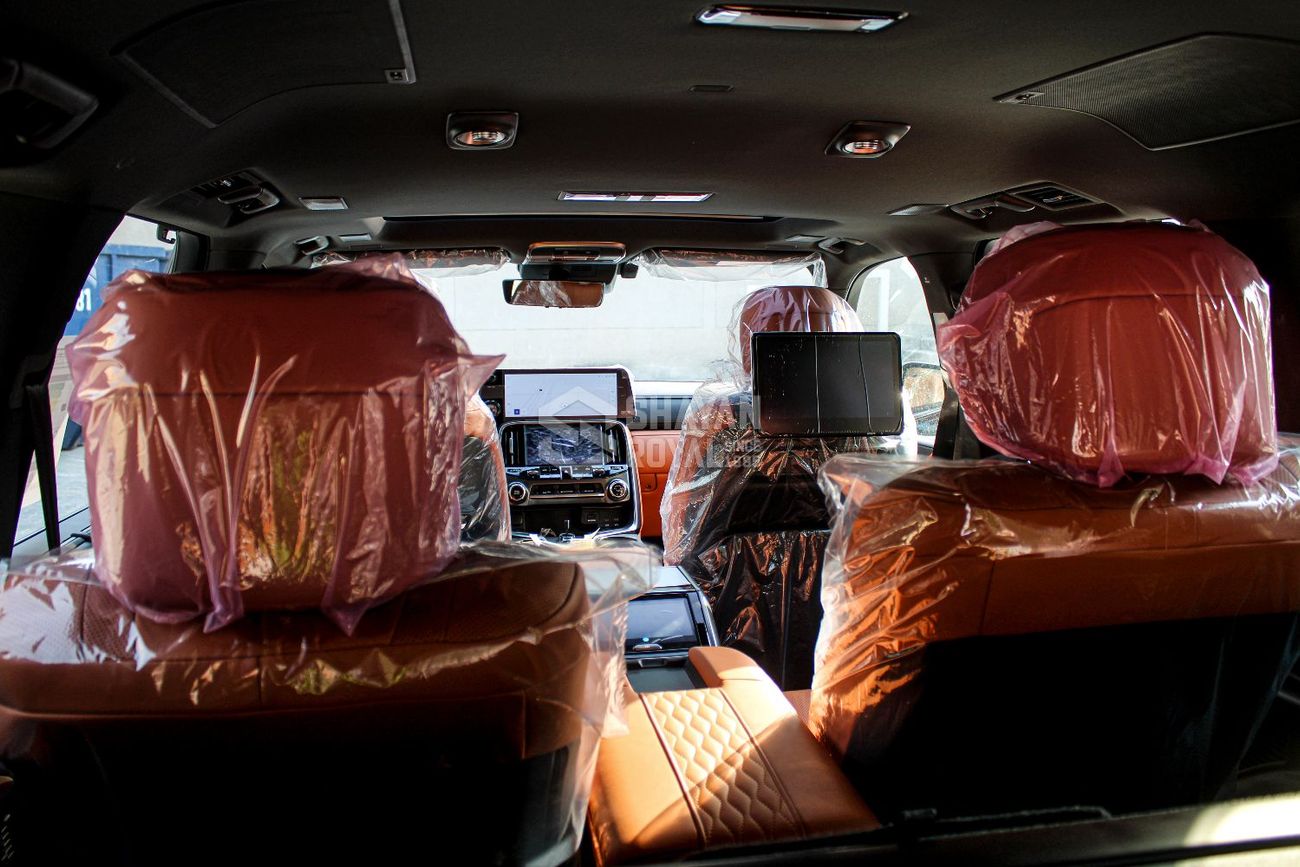 Lexus LX 700h LHD 3.5L HYBRID VIP 4 SEATS AT ML 2025MY