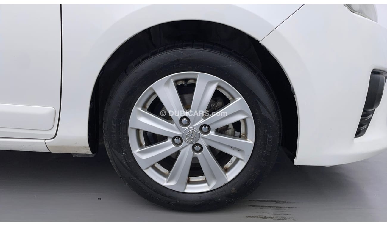 تويوتا يارس SE / E 1.5 | بدون دفعة مقدمة | اختبار قيادة مجاني للمنزل