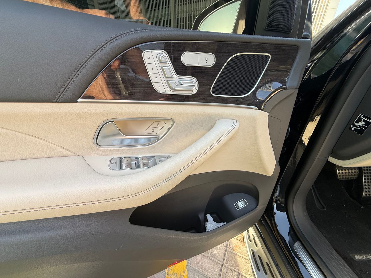 مرسيدس بنز GLS 450 Premium + 3.0L (389 HP)