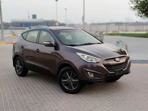 هيونداي توسون Comfort GCC Specs 4WD Premium Condition Low KM Compact SUV