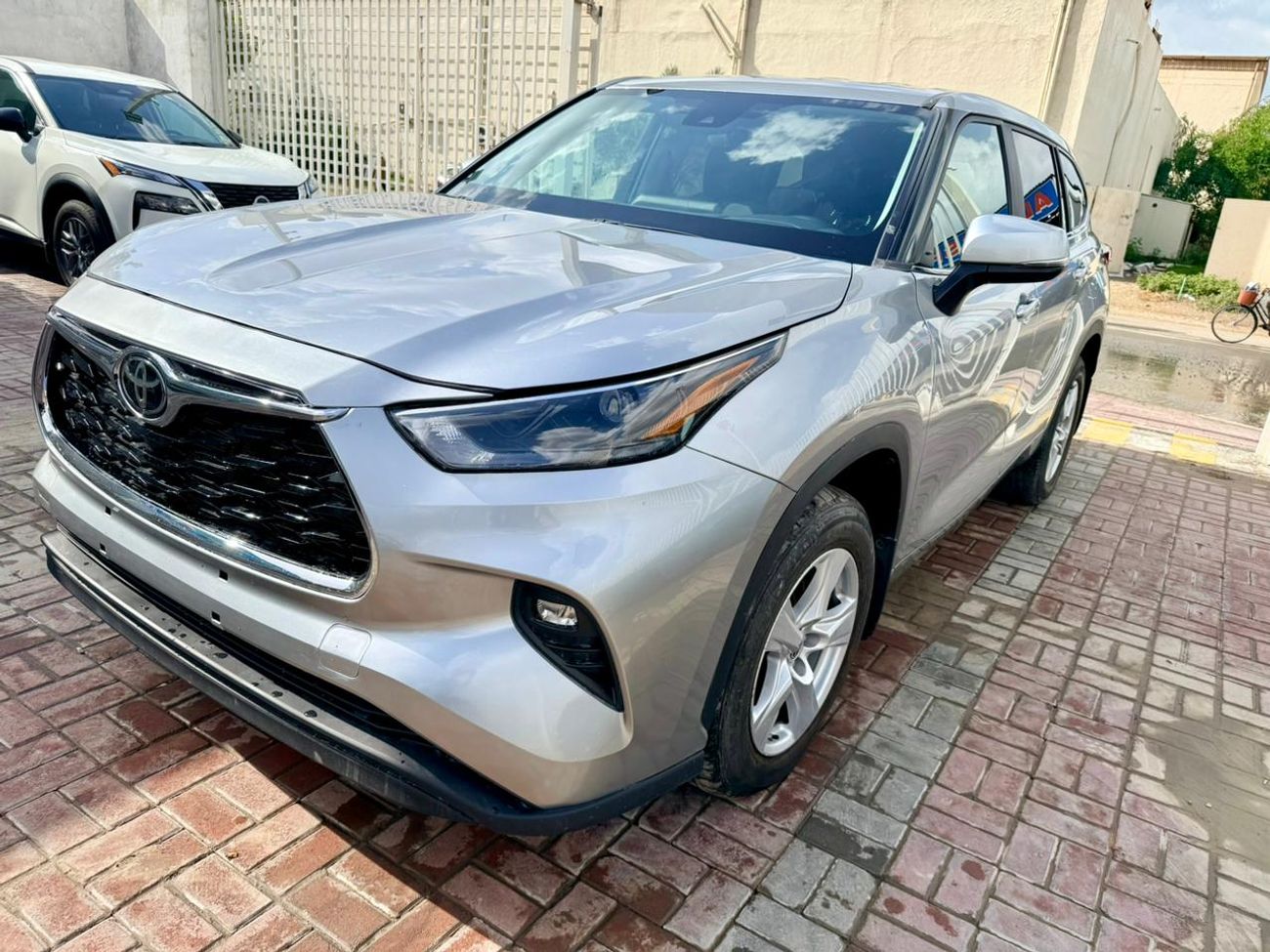 تويوتا هايلاندر 2023 Toyota Highlander AWD 4x4 2.5 Turbo Charge 4 cylender