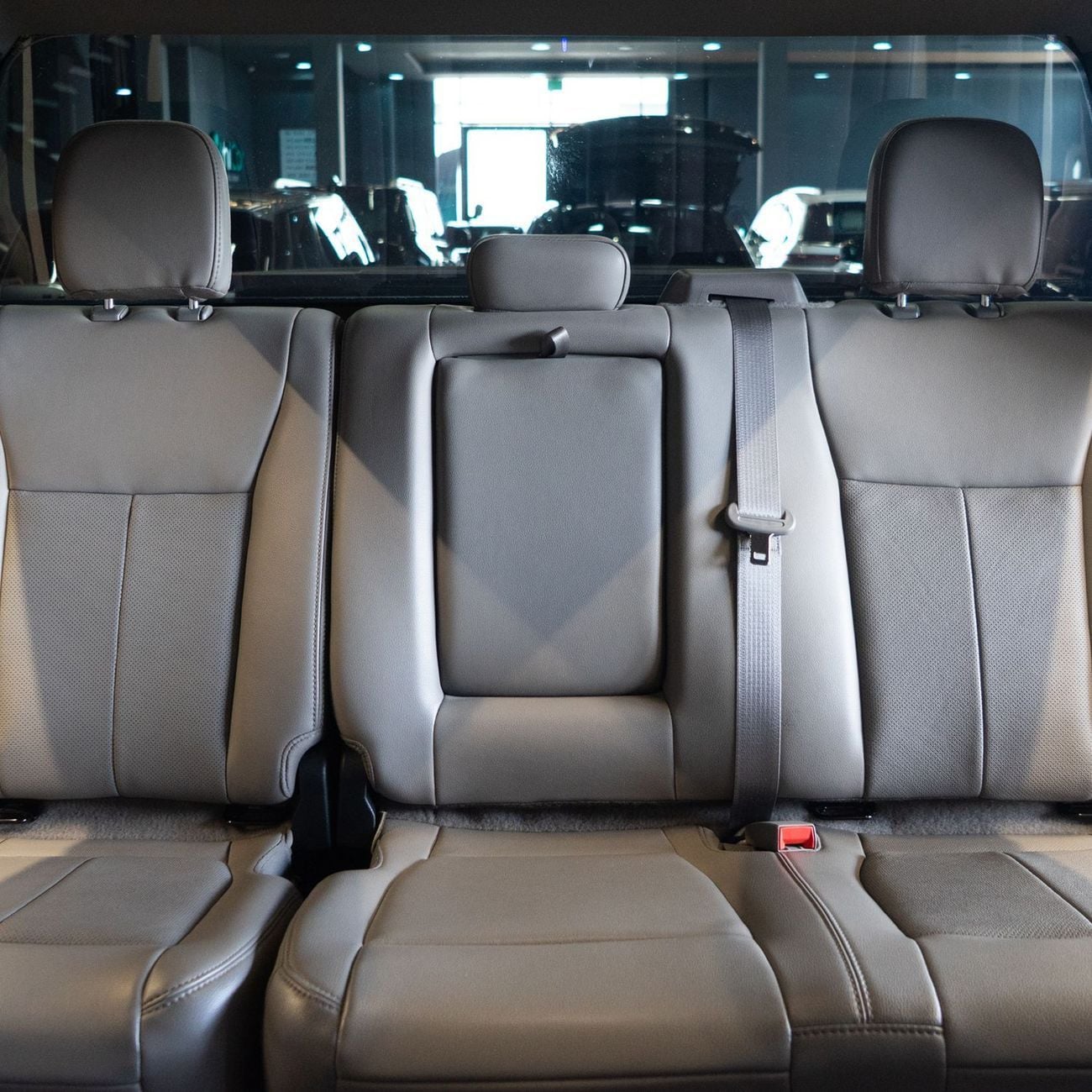 فورد F 150 AED 2,394 pm • 0% Downpayment • Ford F-150 Lariat • 1 Year Warranty