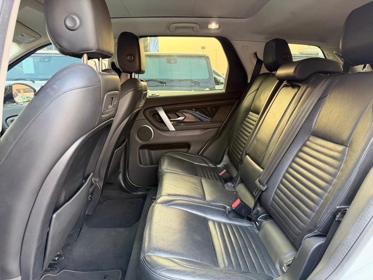 Land Rover Discovery Sport Si4 HSE 2.0L (5 Seater)