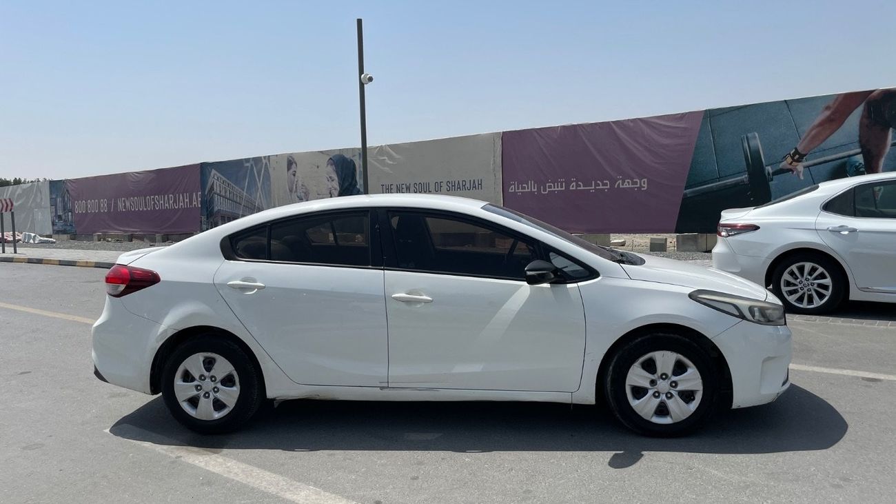كيا سيراتو LX 1.6L Sedan GCC
