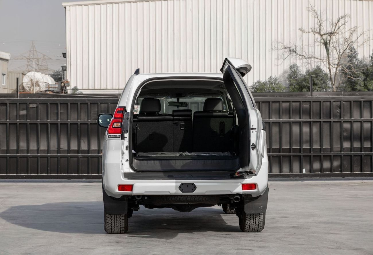 Toyota Prado TXL 4.0L l GCC l Zero Down Payment l AED 2,977 Monthly l Warranty up to 36 Months