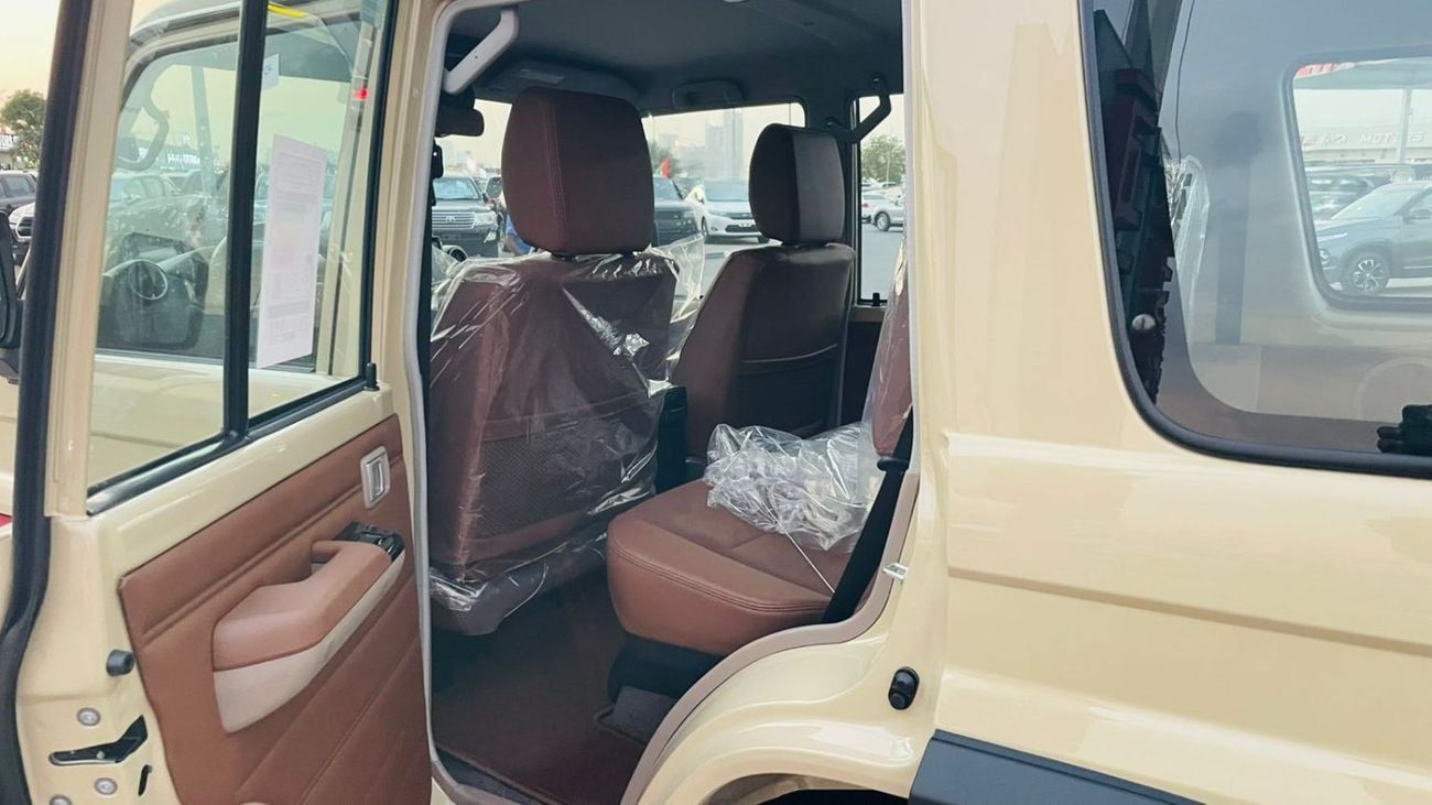 تويوتا لاند كروزر 70 LC76 2.8 AT full 2025