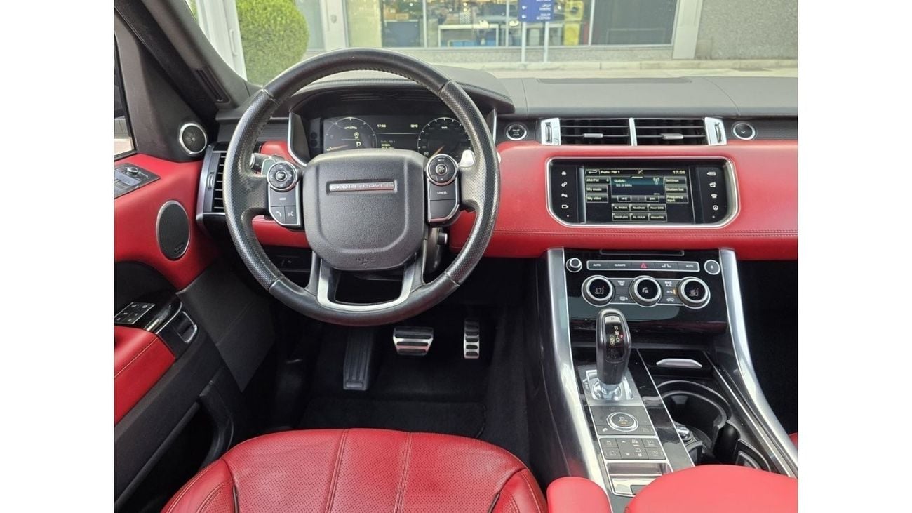 Land Rover Range Rover Sport SPORT SUPERCHARGED 2016 GCC 2KEYS // ORGINAL PAINT // ACCIDENT FREE // PERFECT CONDITION