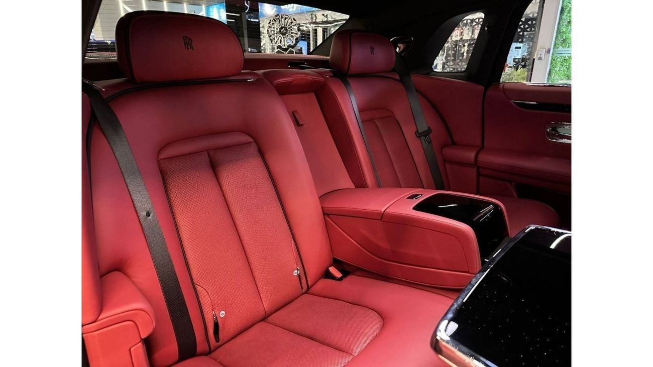 رولز رويس جوست بلاك بادج Std