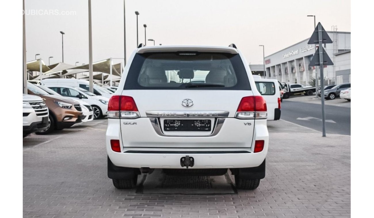 تويوتا لاند كروزر TOYOTA LAND CRUISER GX.R 2011 (V6-4.0L)