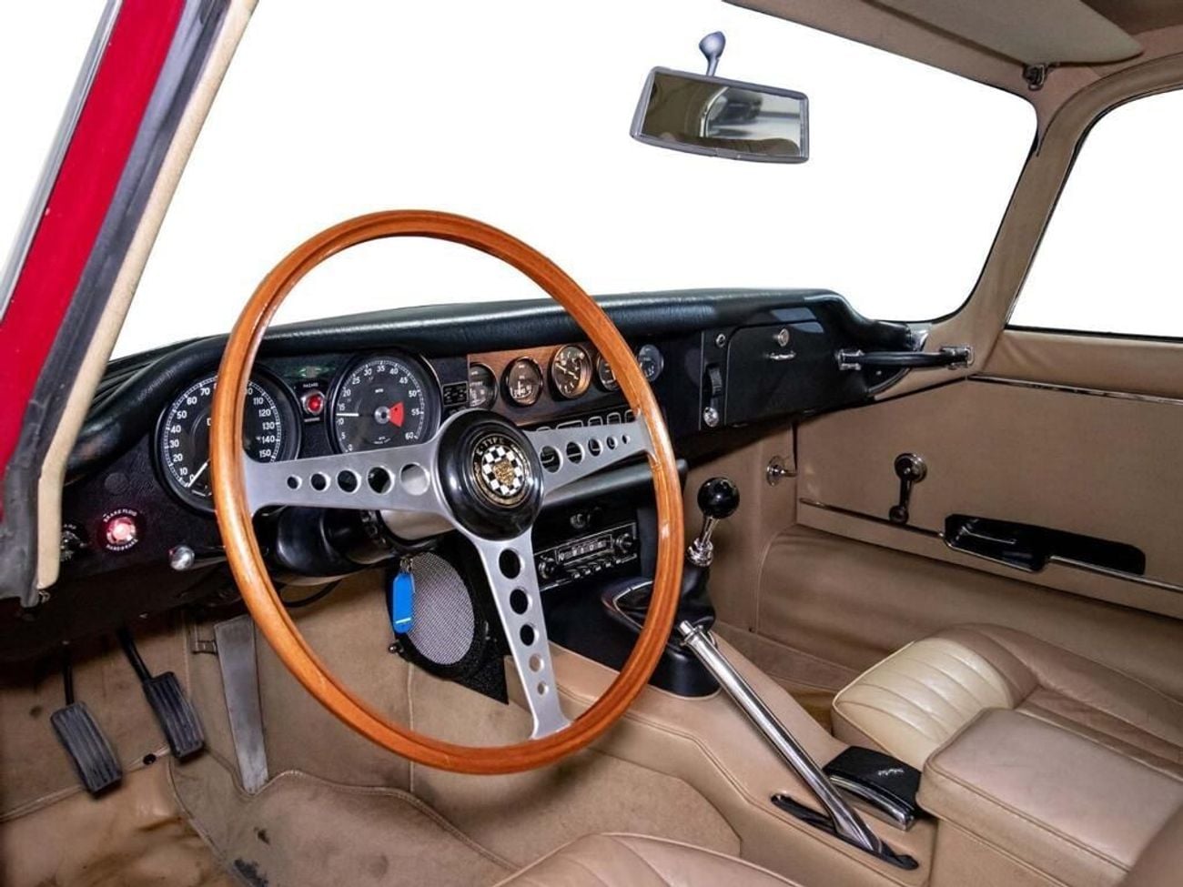 Jaguar E-TYPE 