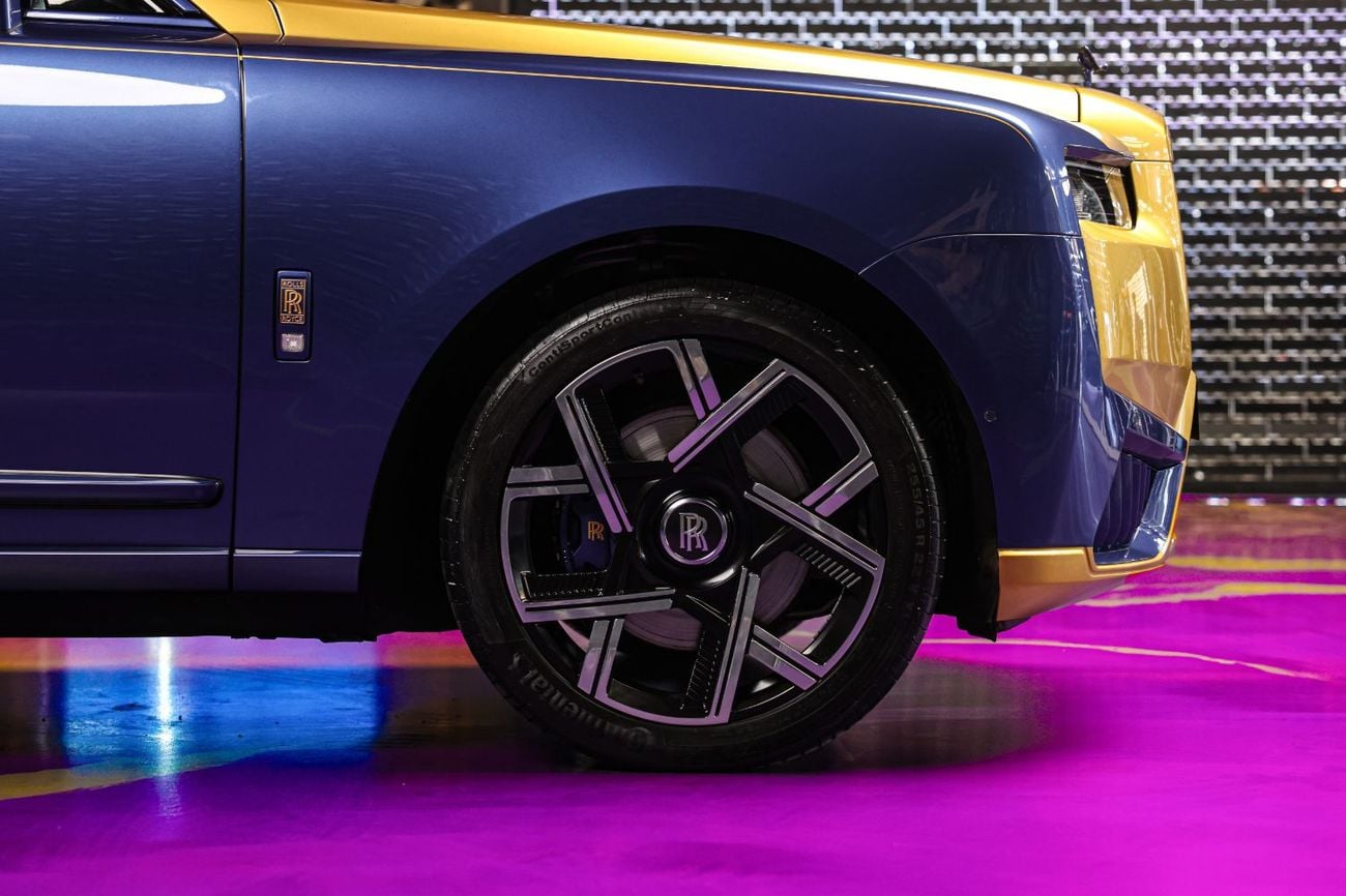 Rolls Royce Cullinan BLACK BADGE