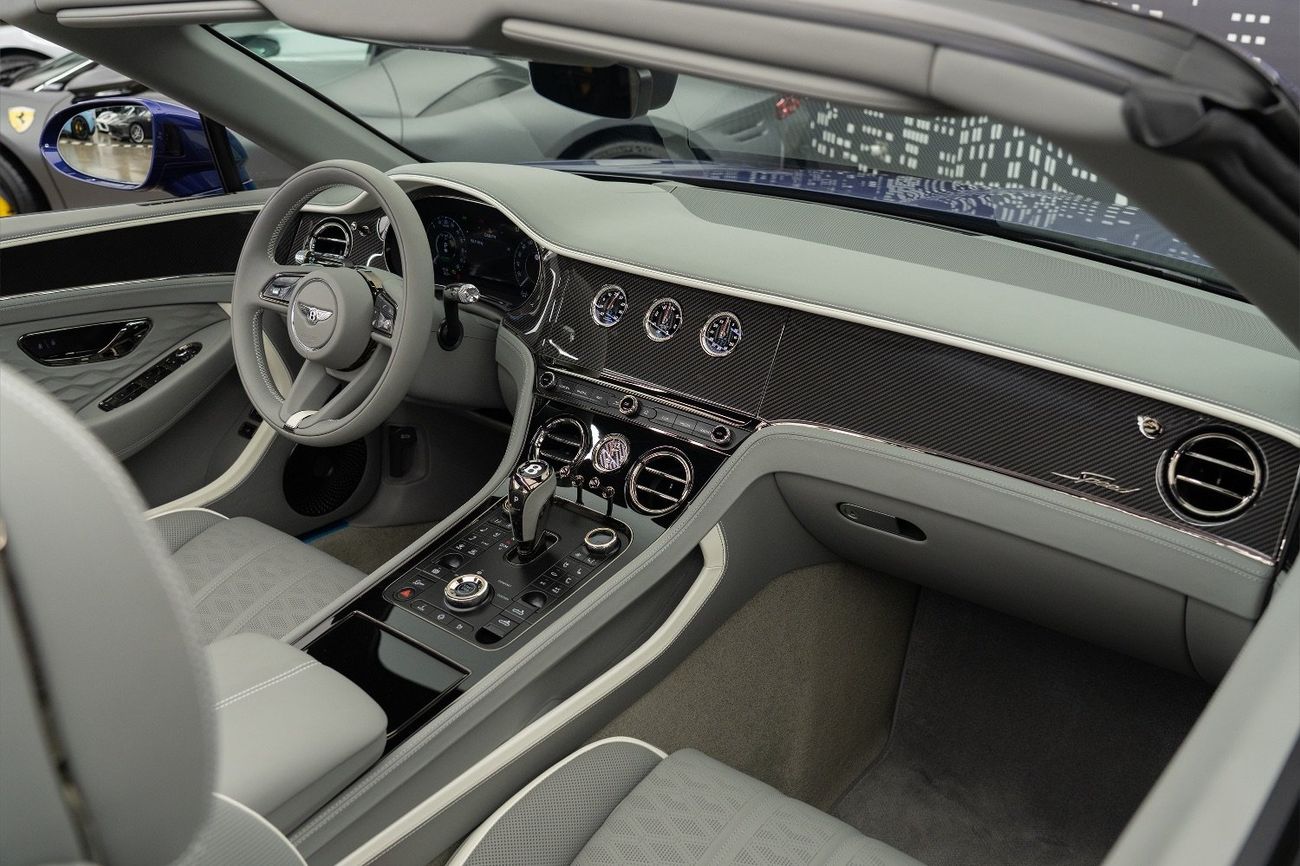 Bentley Continental GTC Speed 4.0T (Hybrid)