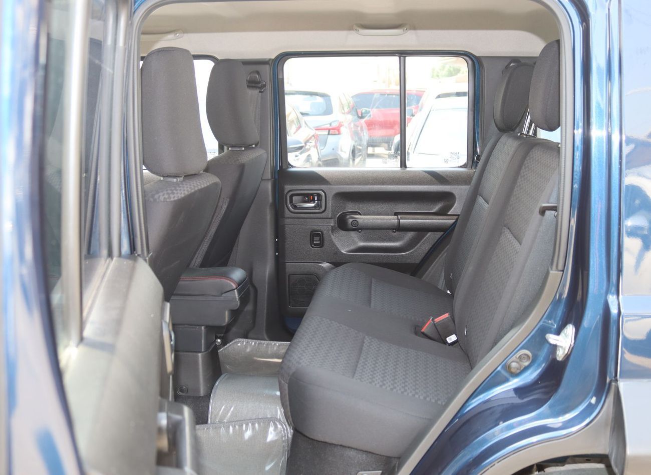 Suzuki Jimny GLX 1.5L (5-Doors) Suzuki Jimny 2024 - 4WD, GCC, in excellent condition, 38,000 km, 1.5L engine, pri