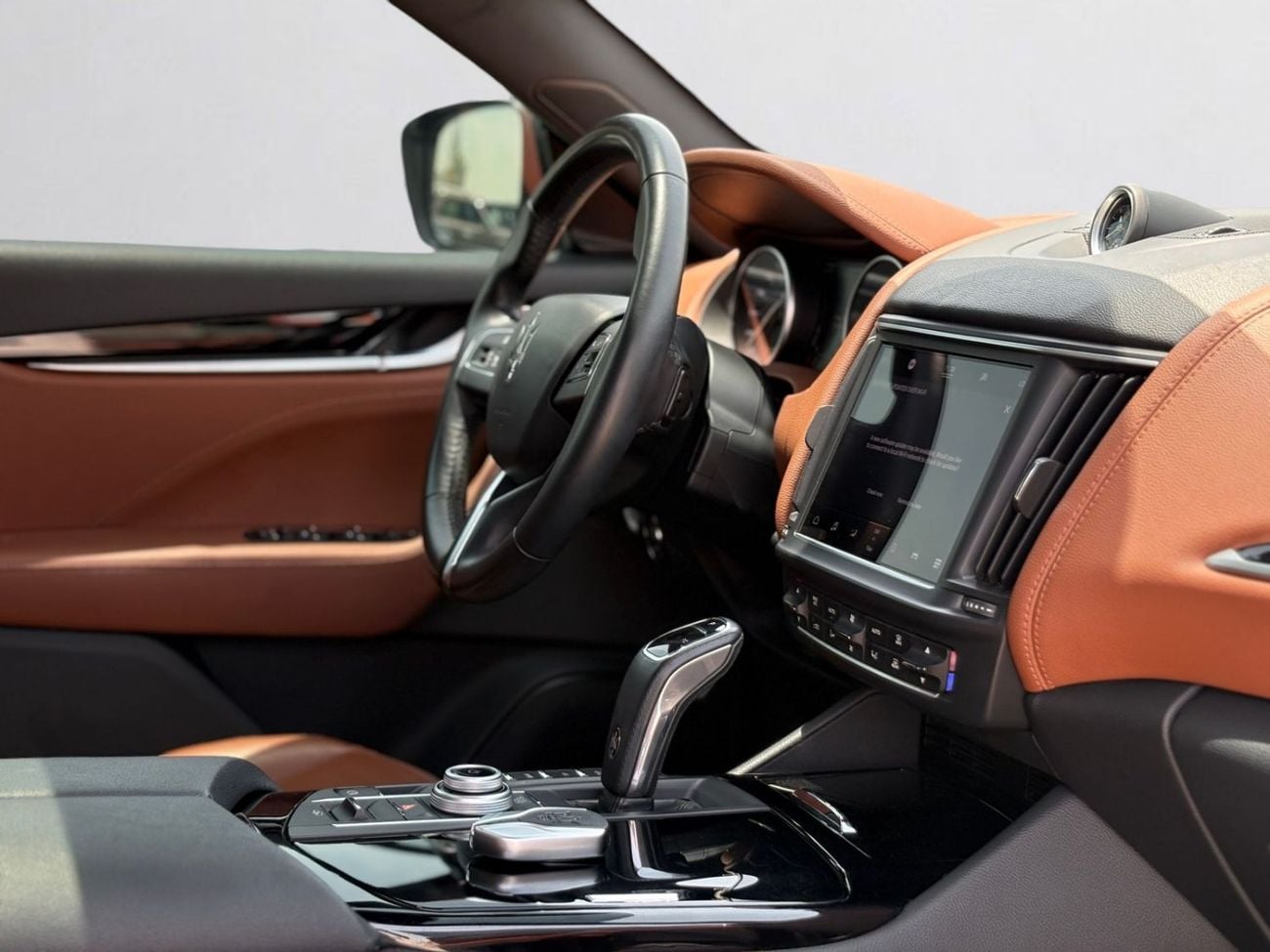 Maserati Levante GT HYBRID AED 2,240 P.M | 0% DOWN PAYMENT | MASERATI LEVANTE GT | 2.0L MILD HYBRID AWD | 2022 | GCC
