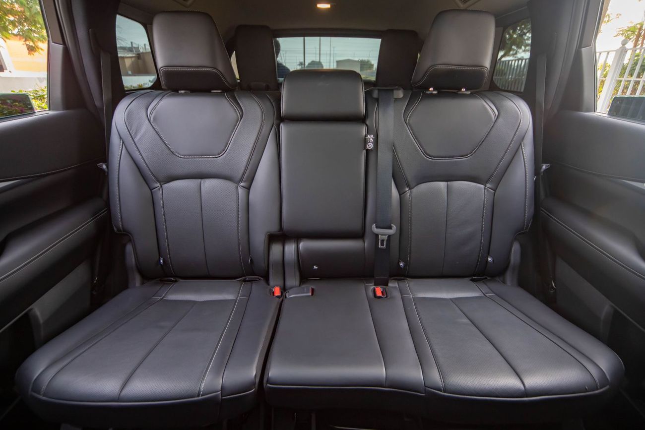 إنفينيتي QX60 Luxe 3.5L