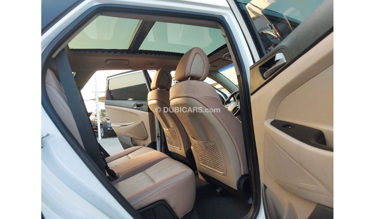 هيونداي توسون SE هيونداى توسان 2017 خليجي بحاله ممتازه 2000 سي سي