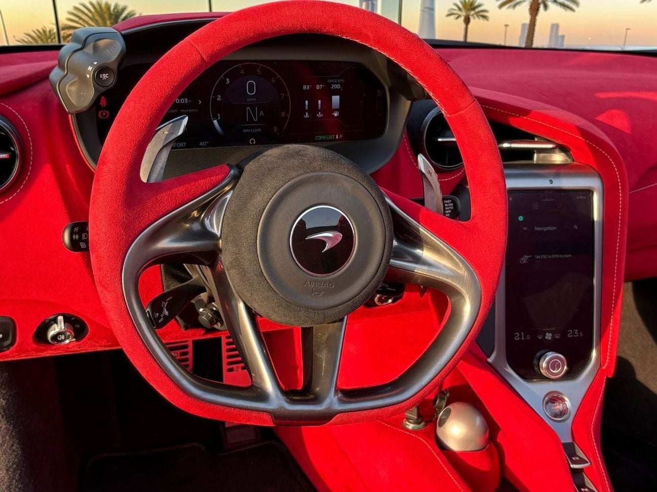 مكلارين 750S AED 27,999 P.M | MCLAREN 750S SPIDER MSO | 4.0L TWIN TURBO V8 | WARRANTY &amp; SERVICE PLAN | GCC SP