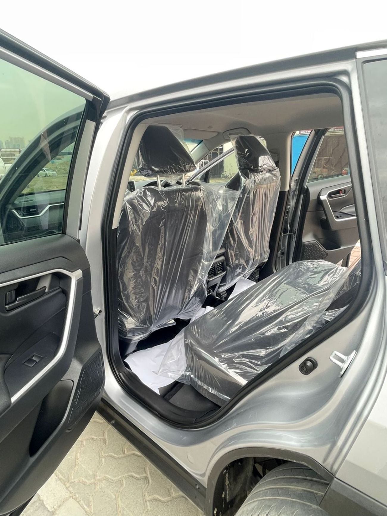 تويوتا راف ٤ Toyota Rav4 ,Petrol 2.0L ,right Hand Drive ,Only For Export Available