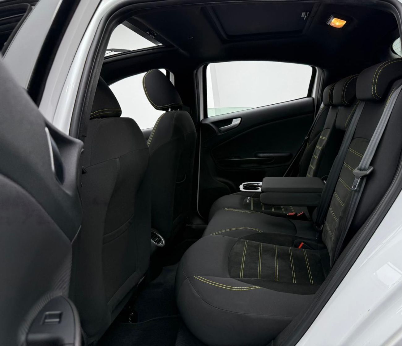 ألفا روميو جوليتا 2021 Alfa Romeo Giulietta Veloce, 2026 Alfa Romeo Warranty, Full Alfa Romeo Service History, GCC