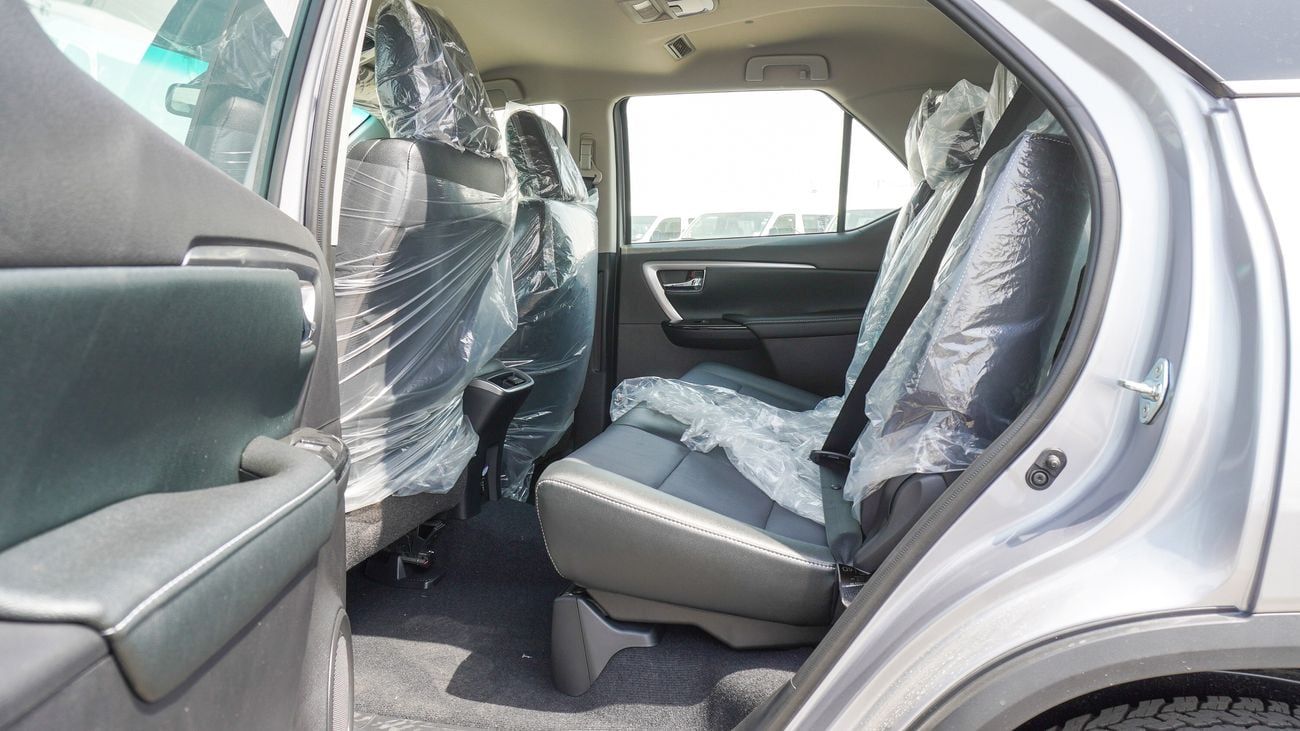 Toyota Fortuner SR5 4.0L V6