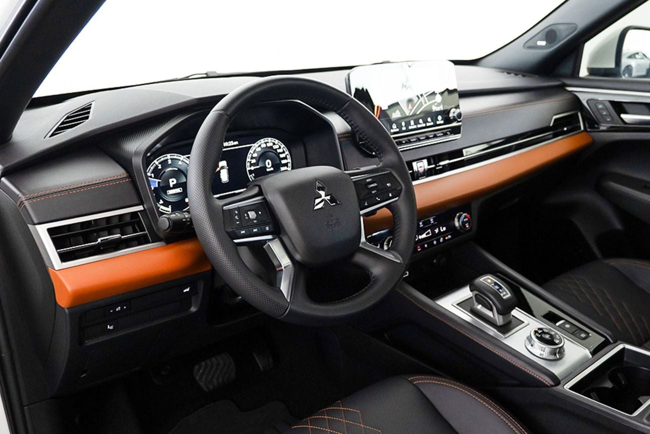 ميتسوبيشي آوتلاندر