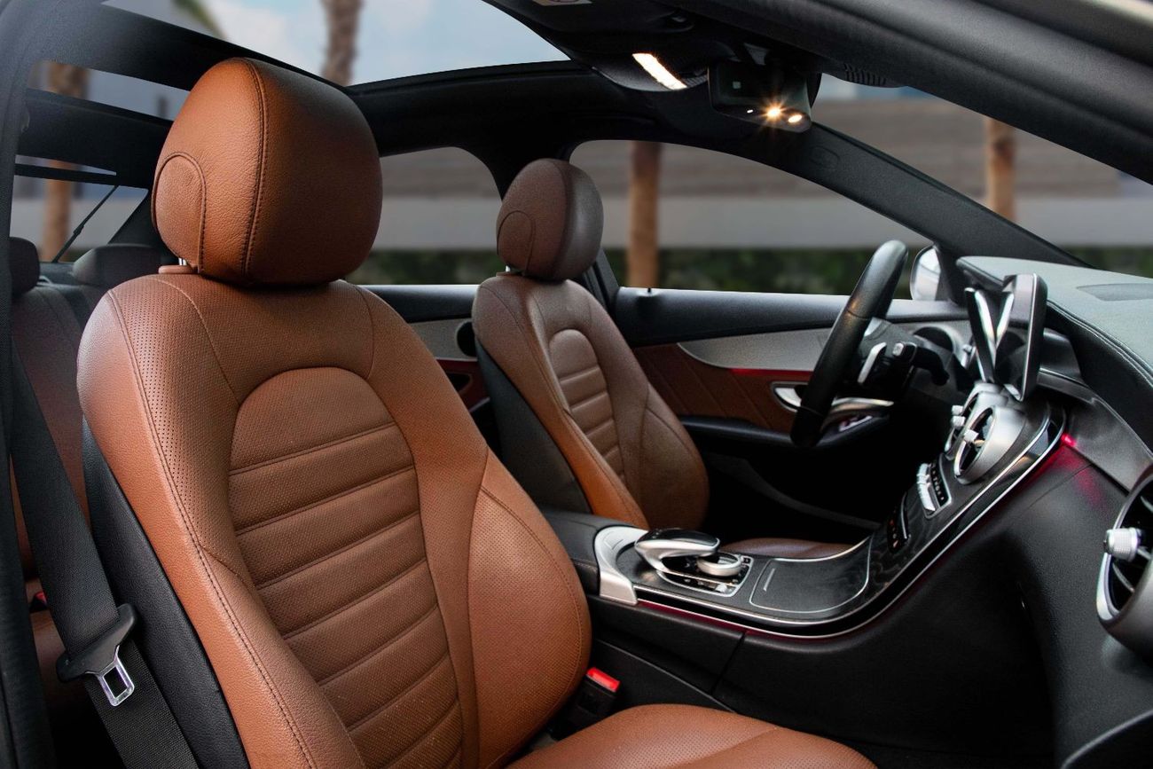 مرسيدس بنز C 200 | 1,958 P.M  | 0% Downpayment | Amazing Condition!