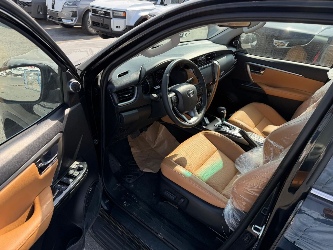 تويوتا فورتونر 4.0L VXR V6 PETROL AUTOMATIC TRANSMISSION