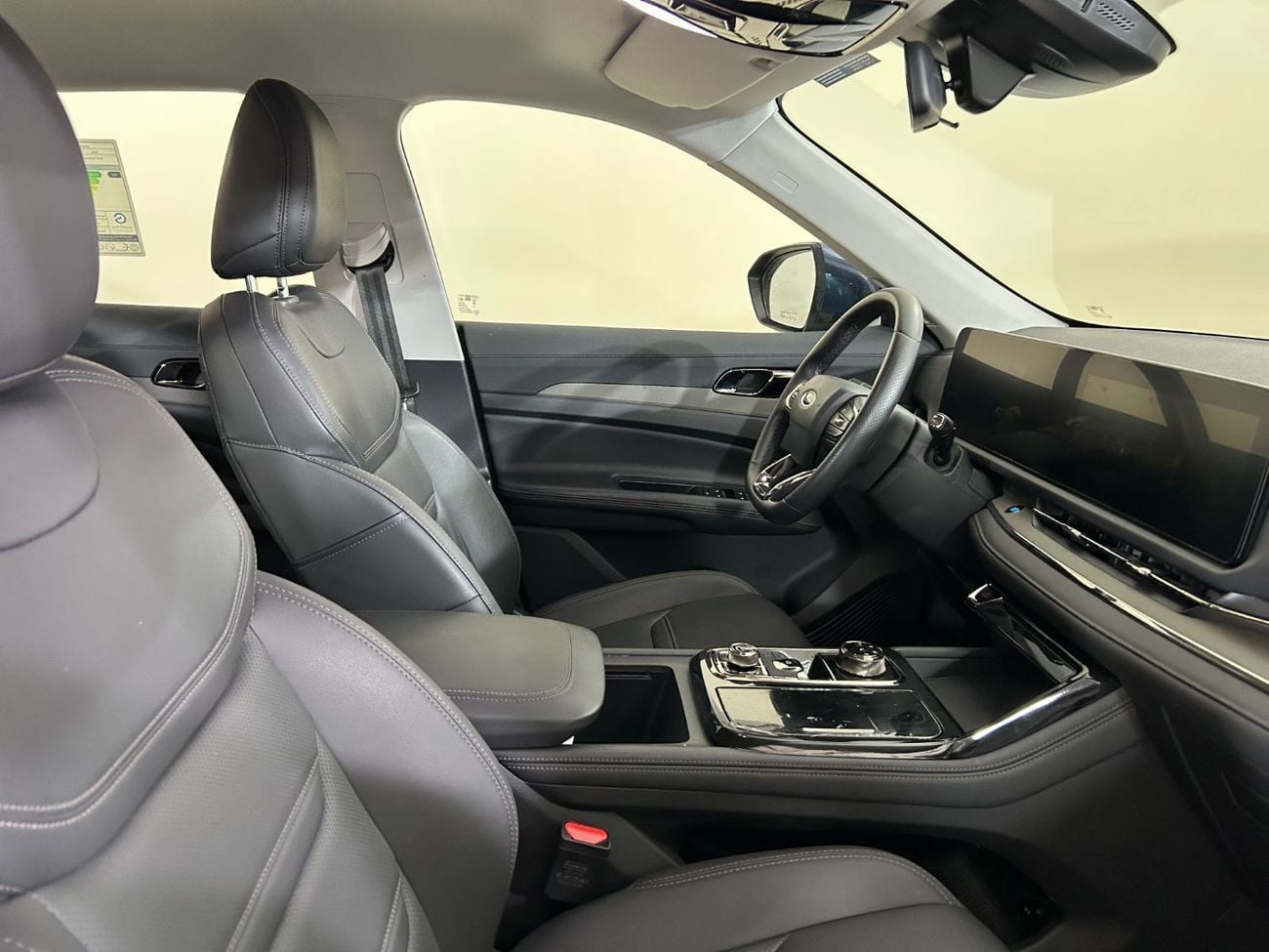 Ford Territory Trend TER2124 / FREE Insurance + Registration / AL TAYER MOTORS / AL QOUZ SHOWROOM