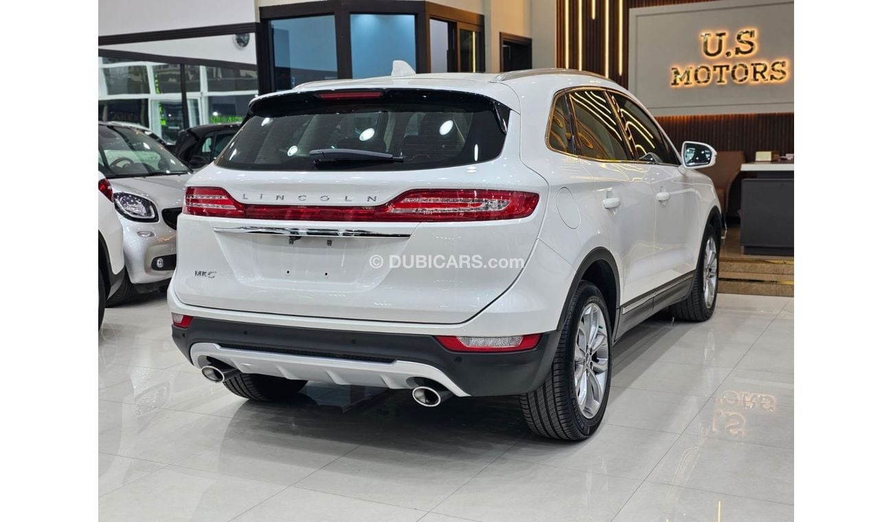Lincoln MKC Reserve (Tech Pack) Top