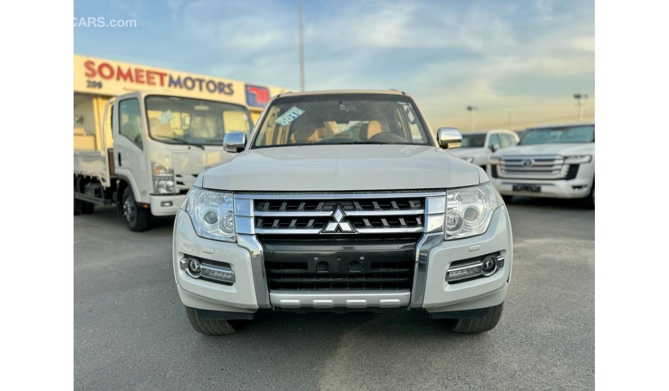 Mitsubishi Pajero GLS