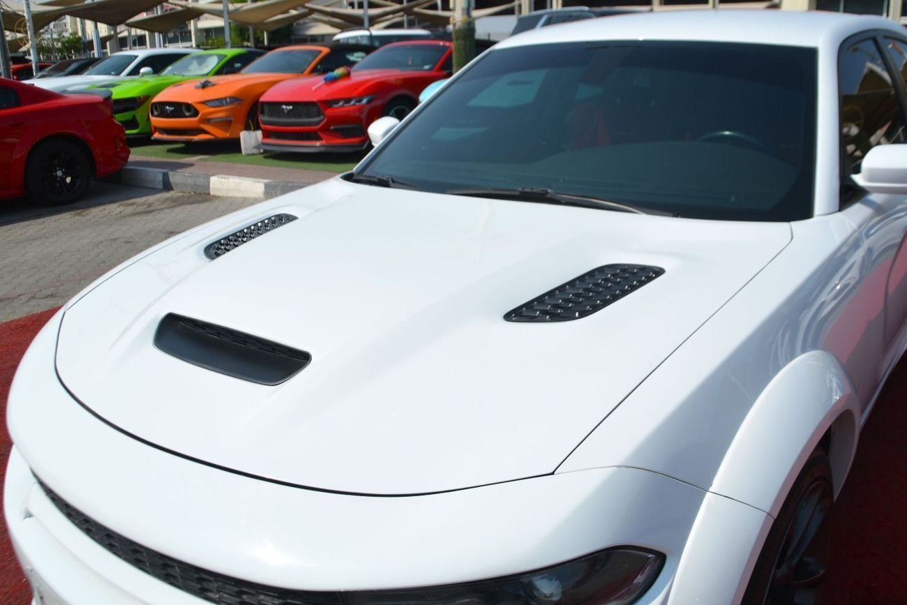 دودج تشارجر RT SCATPACK WIDEBODY R/T Mid 5.7L