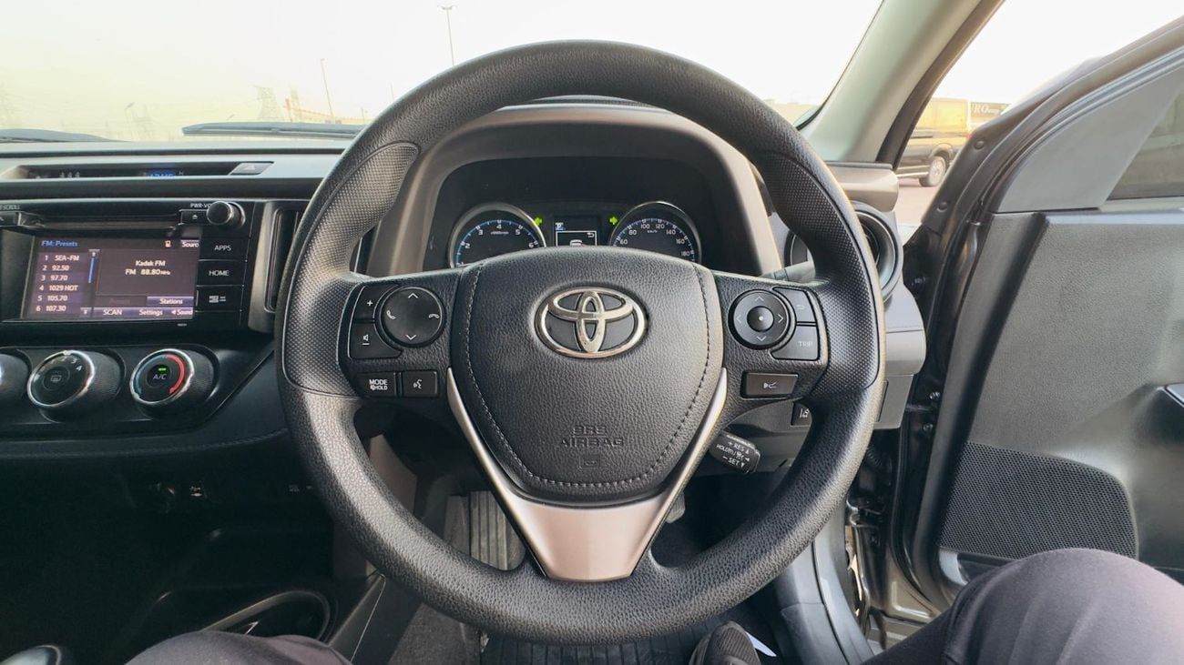 تويوتا راف ٤ EXCELLENT CONDITION | REAR VIEW CAMERA | 2.0L PETROL ENGINE | 2019 | RHD | PREMIUM BLACK INTERIOR