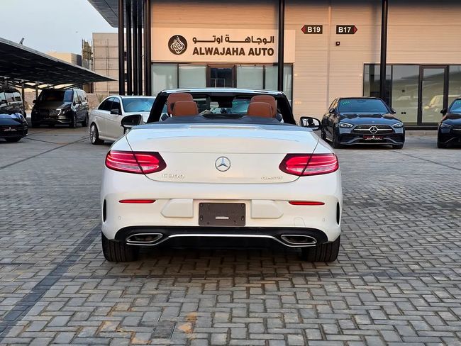 Mercedes-Benz C-Class Mercedes Benz C300 Coupe American Specs GCC Ready!, миниатюра 22
