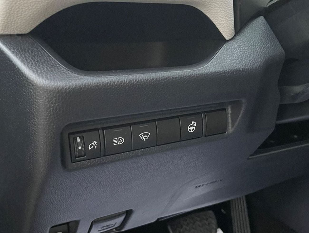 تويوتا راف ٤ XLE 2.5L 2020 TOYOTA RAV4 XLE HYBRID FULL OPTIONS IMPORTED FROM USA