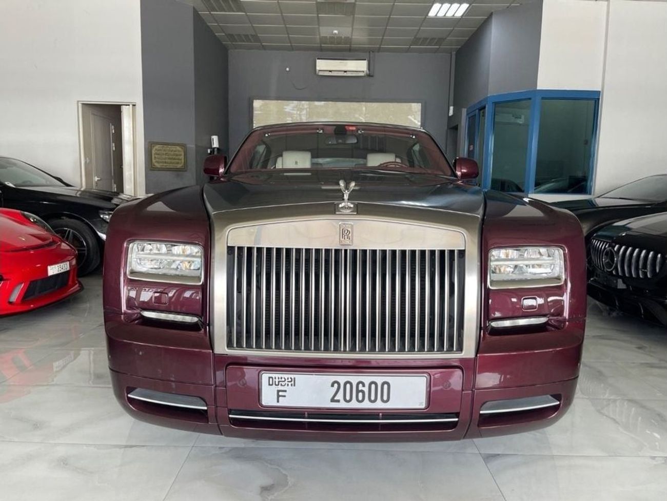 رولز رويس فانتوم Drophead 6.8L