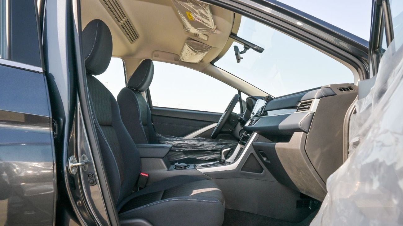 ميتسوبيشي إكسباندر كروس Brand New Mitsubishi Xpander Cross 2025 1.5L AT FWD|Grey/Black|XPANDER-CR-25| FOR EXPORT ONLY